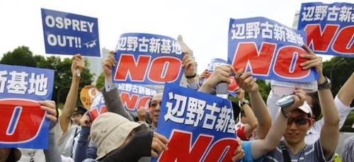 В Японии прошли акции против плана открытия новой военной базы США - ảnh 1